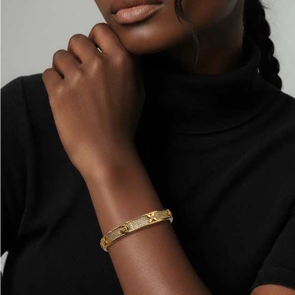 Gold-tone heritage bloom Kate Spade bangle - Picture 2 of 6